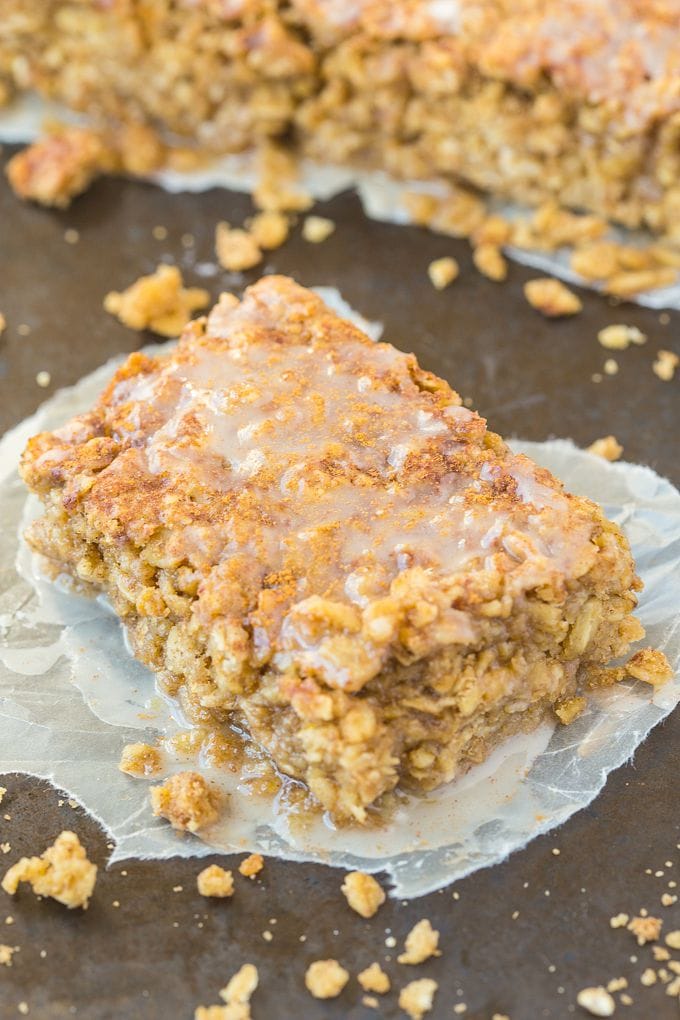 Healthy Sticky Cinnamon Roll Baked Oatmeal