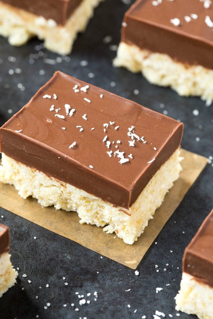4 Ingredient No Bake Mound Bounty Bars (V, GF, P, DF)- Easy, fuss-free and delicious, this healthy candy bar copycat combines coconut and chocolate in one! {vegan, gluten free, paleo recipe}- thebigmansworld.com