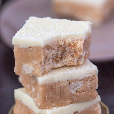 Paleo Cashew Coconut Protein Fudge- Vegan option too! -thebigmansworld.com