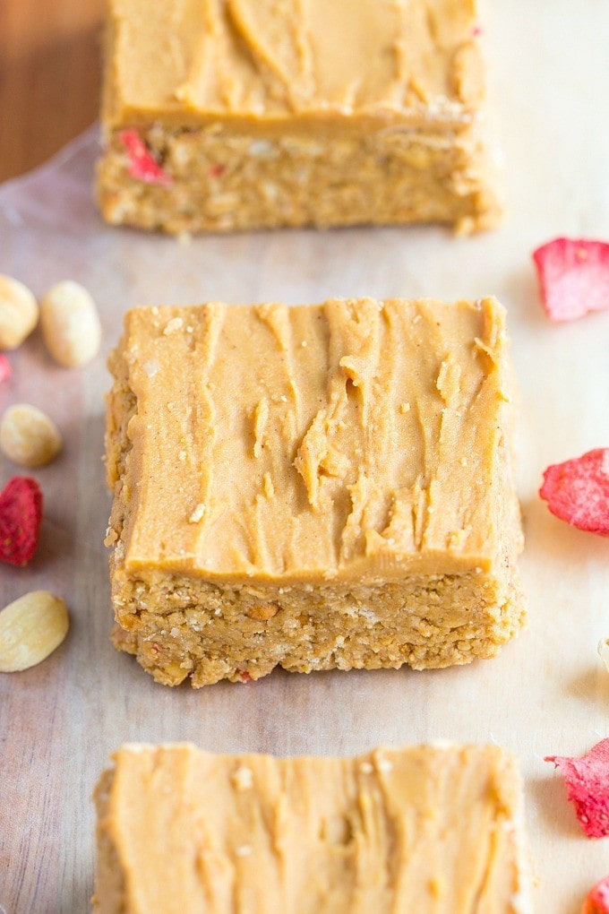 Healthy No Bake Peanut Butter and Strawberry Bars- 1 bowl, 10 minutes- 100% gluten free with a vegan option! @thebigmansworld - thebigmansworld.com