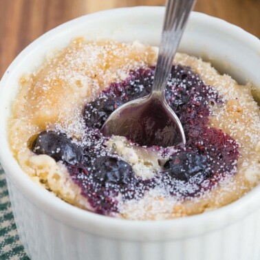 blueberry mug cake