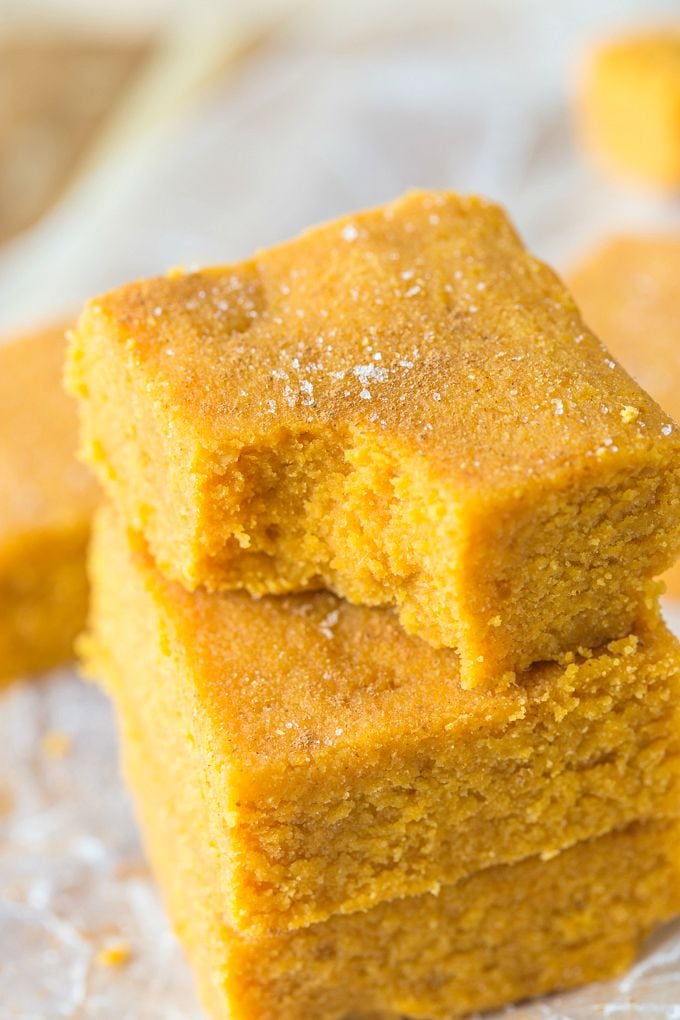 Healthy Three Ingredient No Bake Pumpkin Fudge- Delicious, soft and takes less than FIVE minutes to whip up- It's low fat, high fiber and very low in sugar! {Vegan, gluten free, Whole 30, Paleo friendly} 