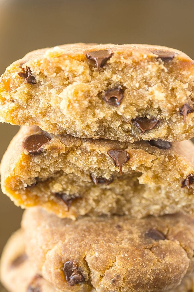 Healthy 4 Ingredient Banana Cake Cookies- Cake-like cookies which need just four ingredients and 12 minutes- You won't believe this delicious recipe is SO healthy too! {paleo, vegan, gluten-free}- thebigmansworld.com