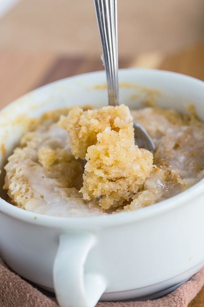 lemon mug muffin. 