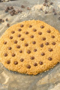 Healthy 1 MINUTE GIANT cookie for ONE! Tested two ways (soft and chewy or chewy and crispy!), this single serve cookie is secretly healthy with NO butter, oil, flour or white sugar! {vegan, gluten free, paleo recipe}
