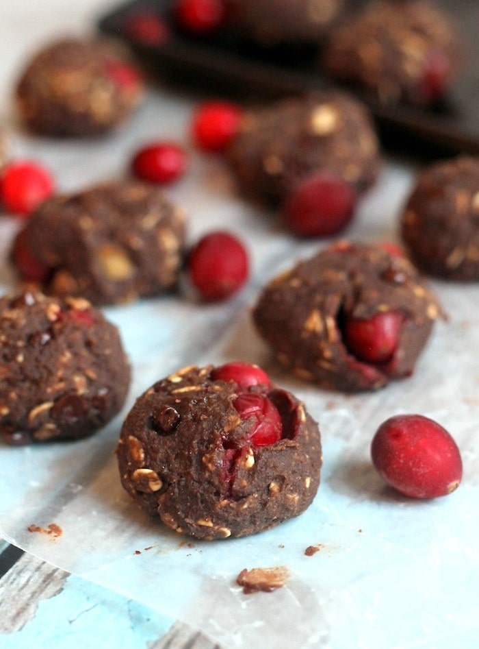 cranberry-chocolate-protein-cookies3