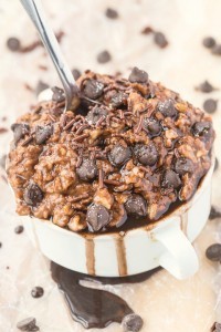Healthy Chocolate Cake Oatmeal which can be enjoyed hot OR cold (refrigerator style!) and is completely sugar free! {vegan, gluten free, high protein recipe}- thebigmansworld.com