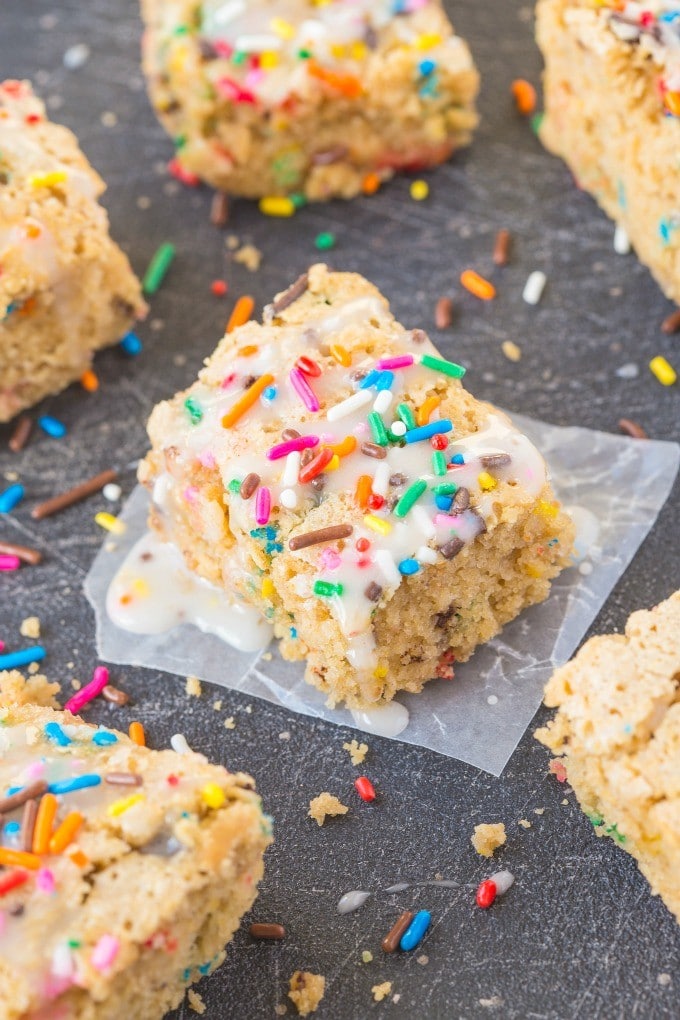 Healthy Flourless Cake Batter Blondies