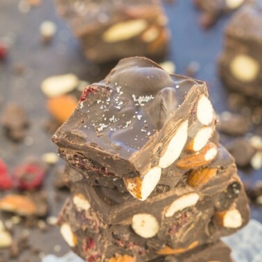 Healthy Sugar Free Rocky Road which takes less than 5 minutes to whip up and customisable! {vegan, gluten free, paleo, dairy free recipe}- thebigmansworld.com