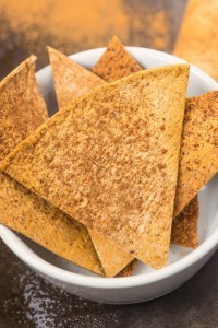 Healthy and Easy Baked Cinnamon Pita Chips which are sweet, salty, crunchy ,crispy and LOADED with flavor without the fat and NO sugar- It's protein packed too! {gluten free, vegan, sugar free recipe