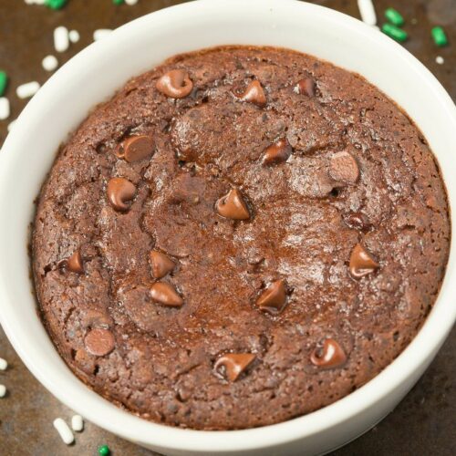 Healthy 1 Minute Chocolate Brownie with an optional hint of mint- SO moist, fudgy and loaded with chocolate flavor but with NO butter, oil, sugar or white flour- Oven option too! {vegan, gluten free, paleo recipe}- thebigmansworld.com