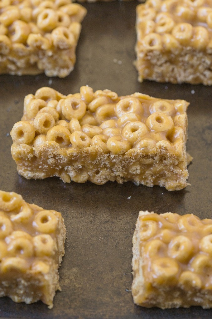 peanut butter cheerios cereal bars