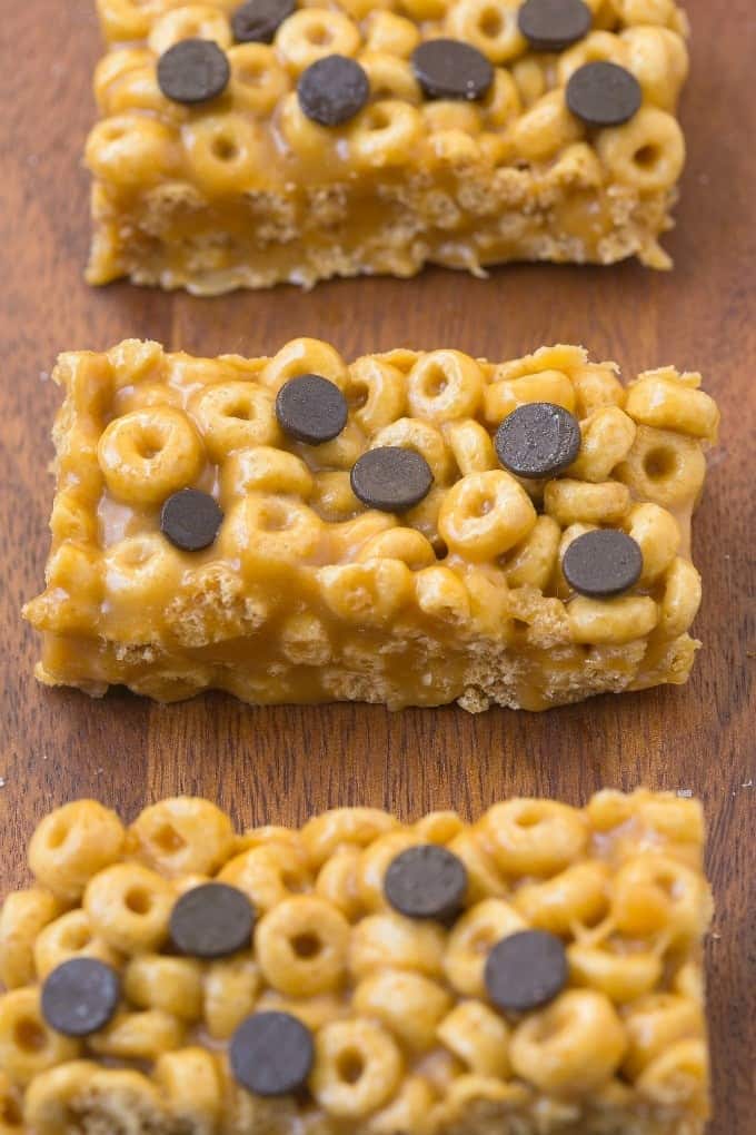 Healthy 4 Ingredient No Bake Protein Cereal Bars The Big Man S World - Best Diy Protein Bar Recipe Book