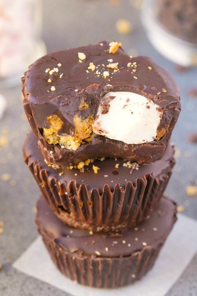 Healthy NO BAKE S'mores Cups- Easy, delicious and secretly healthy, these no-fuss, no-mess snacks/desserts are a huge hit! {vegan, gluten free, paleo recipe}- thebigmansworld.com