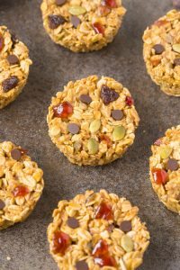 Healthy 3 Ingredient No Bake Granola Cups- Simple, easy, customisable and ready in just FIVE minutes, these delicious granola bar cups are the perfect breakfast, snack or clean dessert! NO nasties! {vegan, gluten free, dairy free recipe}- thebigmansworld.com