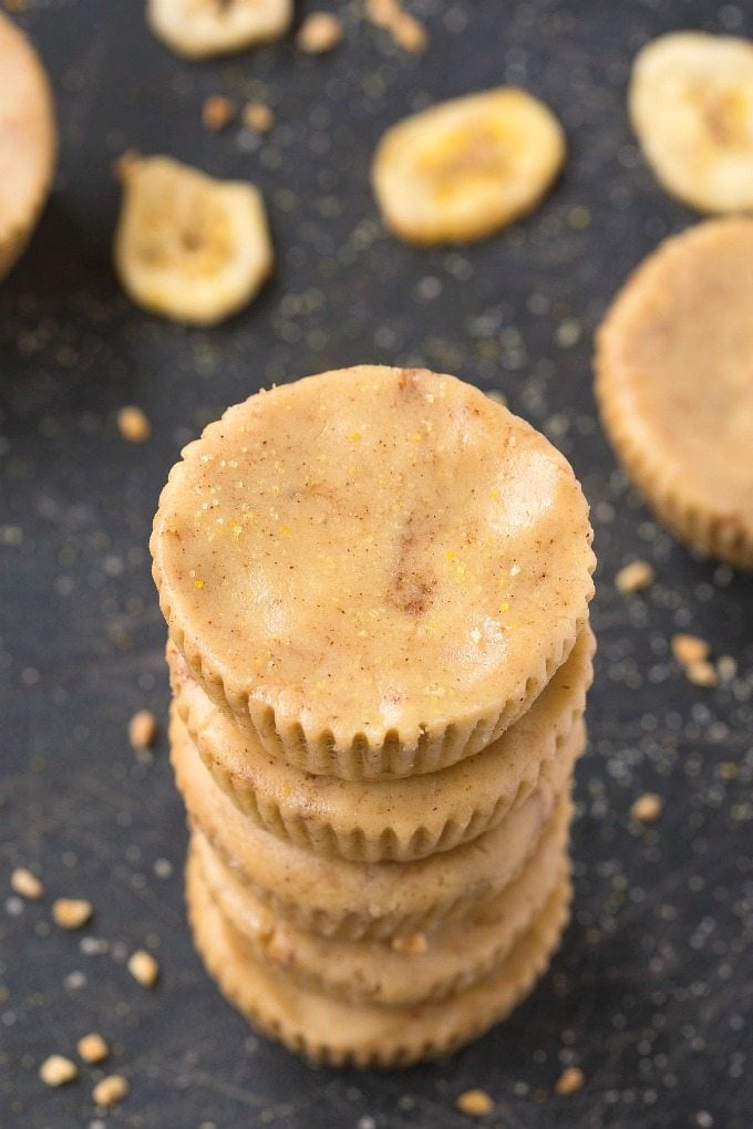 Healthy 3 Ingredient Banana Fudge Cups