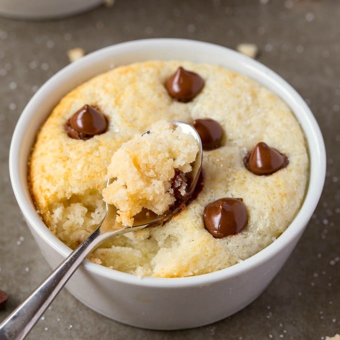 Keto Vanilla Mug Cake (Paleo, Vegan) - The Big Man's World