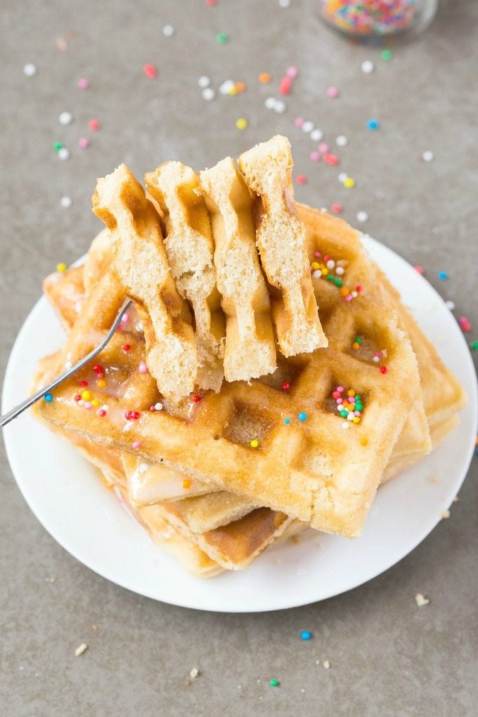 Healthy Fluffy Low Carb Vanilla Waffles