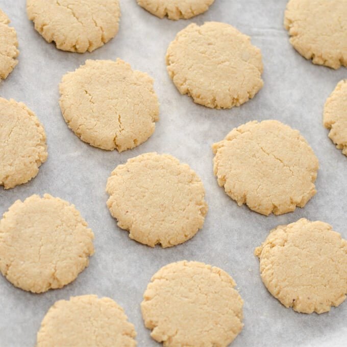 Paleo Hazelnut Cookies