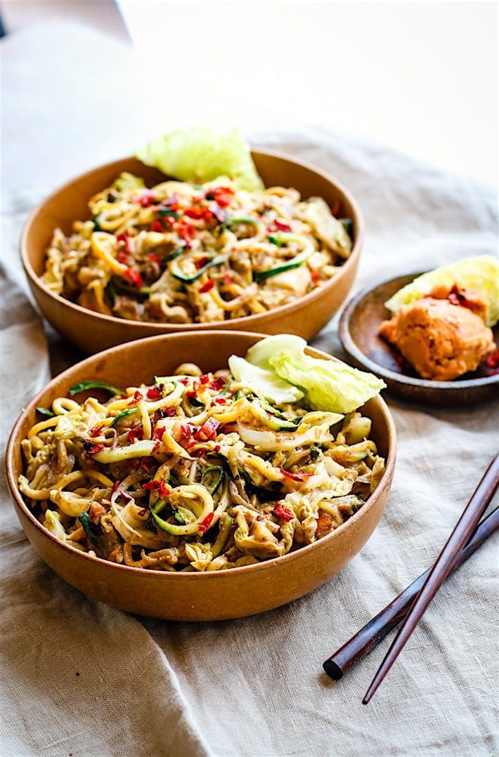 cashew-satay-spiralized-vegetable-stir-fry-vegan-paleo-2-of-1-2