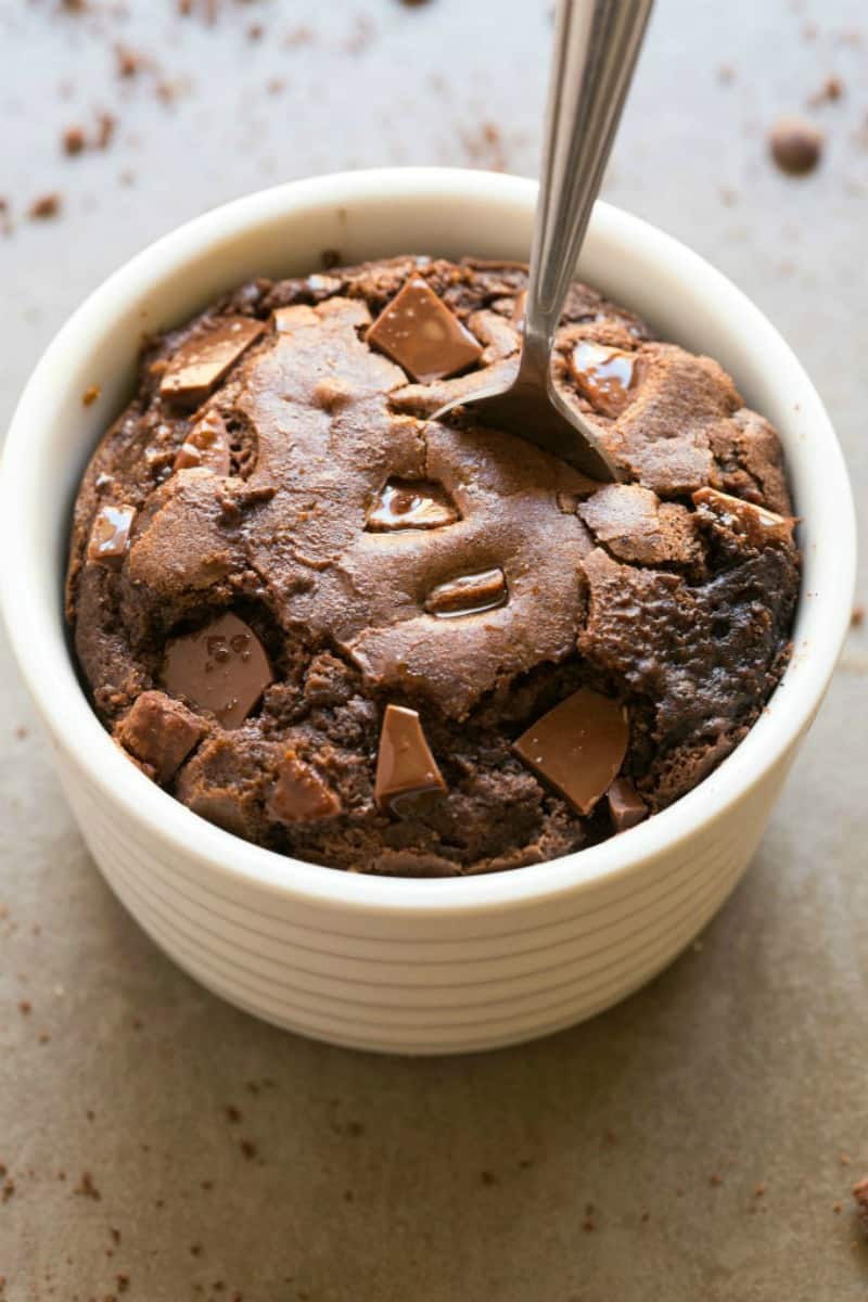 Brownie Batter Protein Baked Oats - Cooking Katie Lady