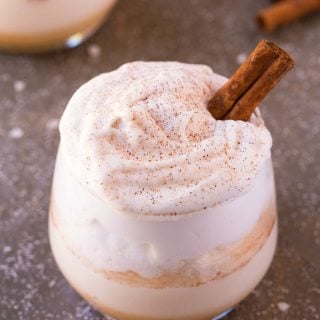 cinnamon roll protein shake recipe.