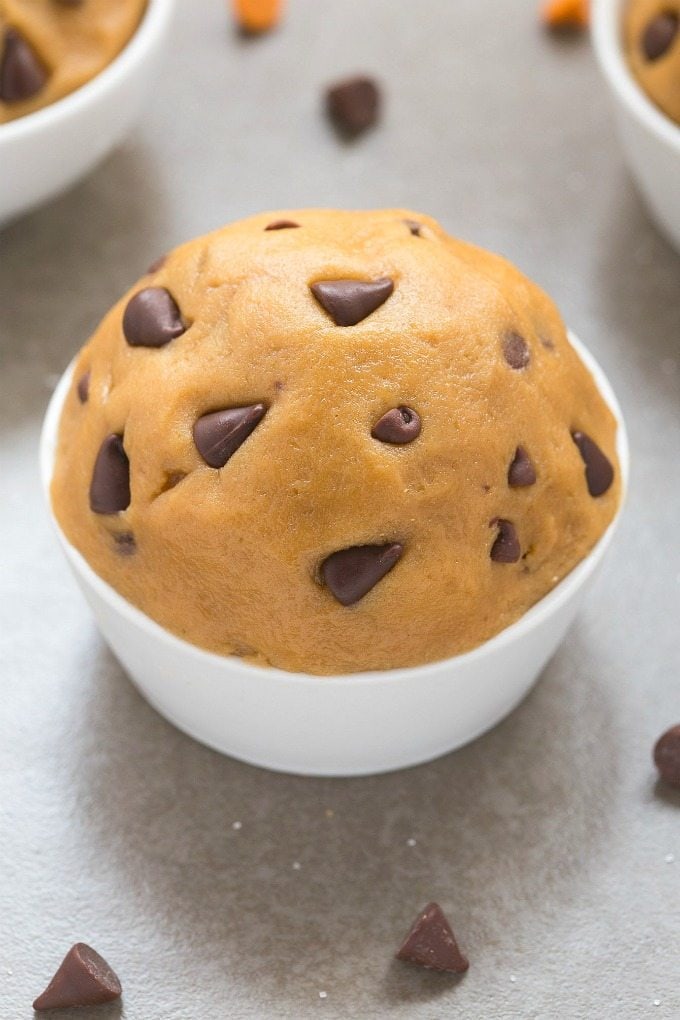 Healthy Edible Egg-Free Breakfast Cookie Dough (V, GF, DF, P)- Easy guilt-free and flourless eggless cookie dough- Ready in 5 minutes and freezer friendly! {vegan, gluten free, paleo recipe}- thebigmansworld.com