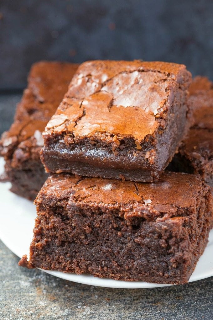 Easy 3 Ingredient Nutella Brownies made healthy! NO dairy, NO eggs and NO sugar!