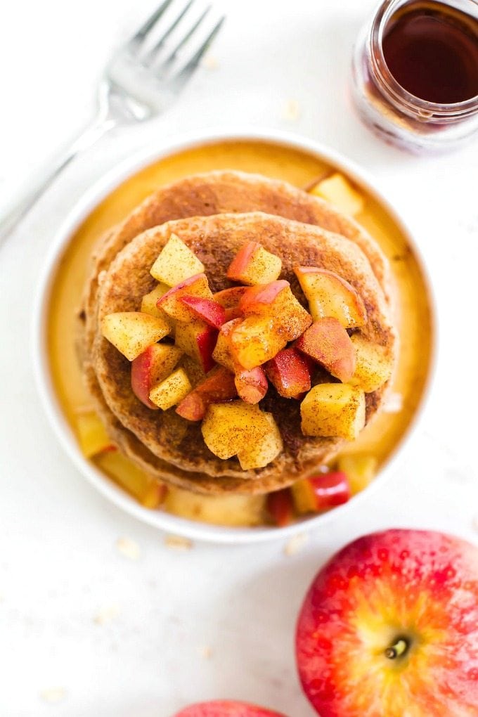 Fluffy Flourless Apple Pie Pancakes recipe