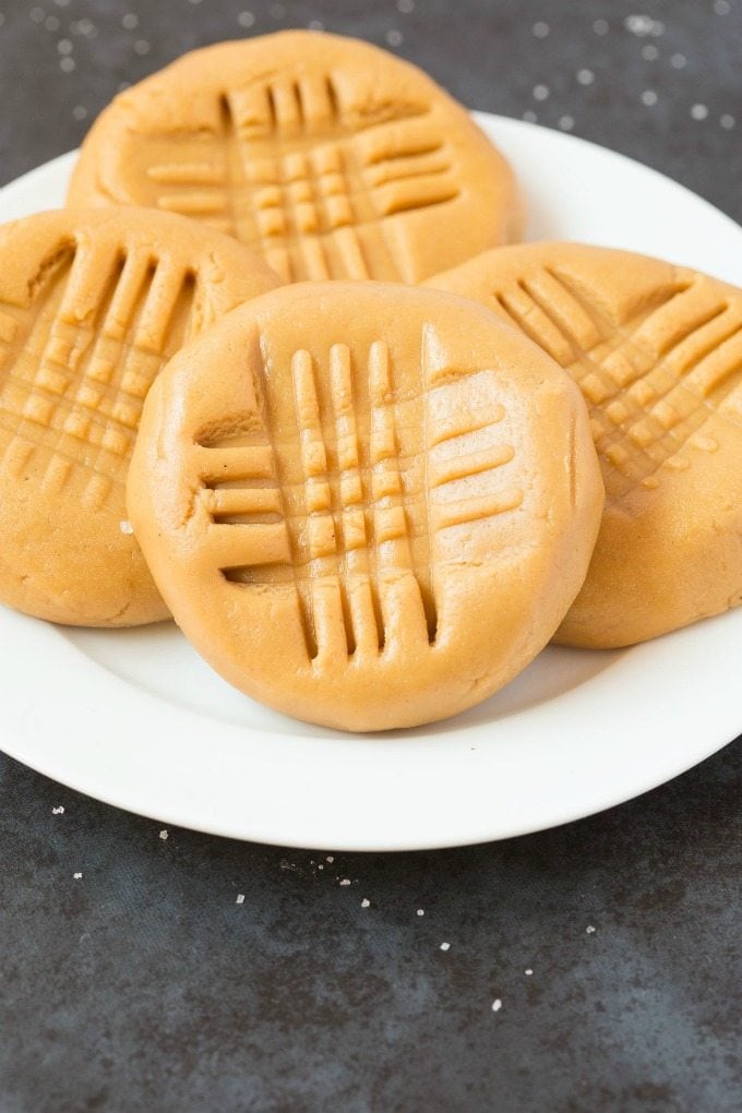 3 Ingredient No Bake Paleo Vegan Peanut Butter Cookies ...