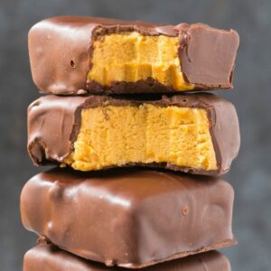 Healthy No Bake Keto Peanut Butter Chocolate Bars