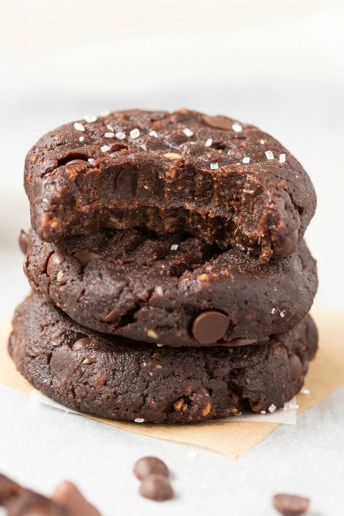 4-Ingredient No Bake Brownie Cookies recipe