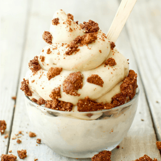 No Churn Keto Cookies and Cream Ice Cream (Paleo, Vegan, Dairy Free, Low Carb)- An easy simple keto no churn vanilla ice cream recipe loaded with healthy cookie chunks and made with NO ice cream maker! 4 ingredients and dairy free! #ketoicecream #nochurn #lowcarbicecream #coconutmilkicecream | Recipe on thebigmansworld.com