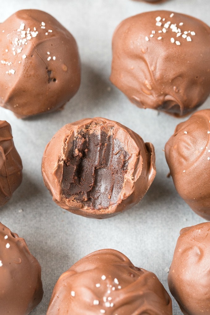 No Bake Brownie Truffles- A healthy dark chocolate fudge filling covered in sugar free chocolate. 