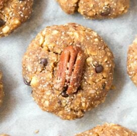 Healthy No Bake Pecan Pie Cookies loaded with candied sugar free pecans and cinnamon, these thick, chewy and dense cookies are keto, vegan, paleo and low carb! Perfect for holiday baking or desserts! #thanksgiving #christmascookies #ketodessert #nobake #ketorecipe #veganrecipe #paleo #cookies #pecanpie