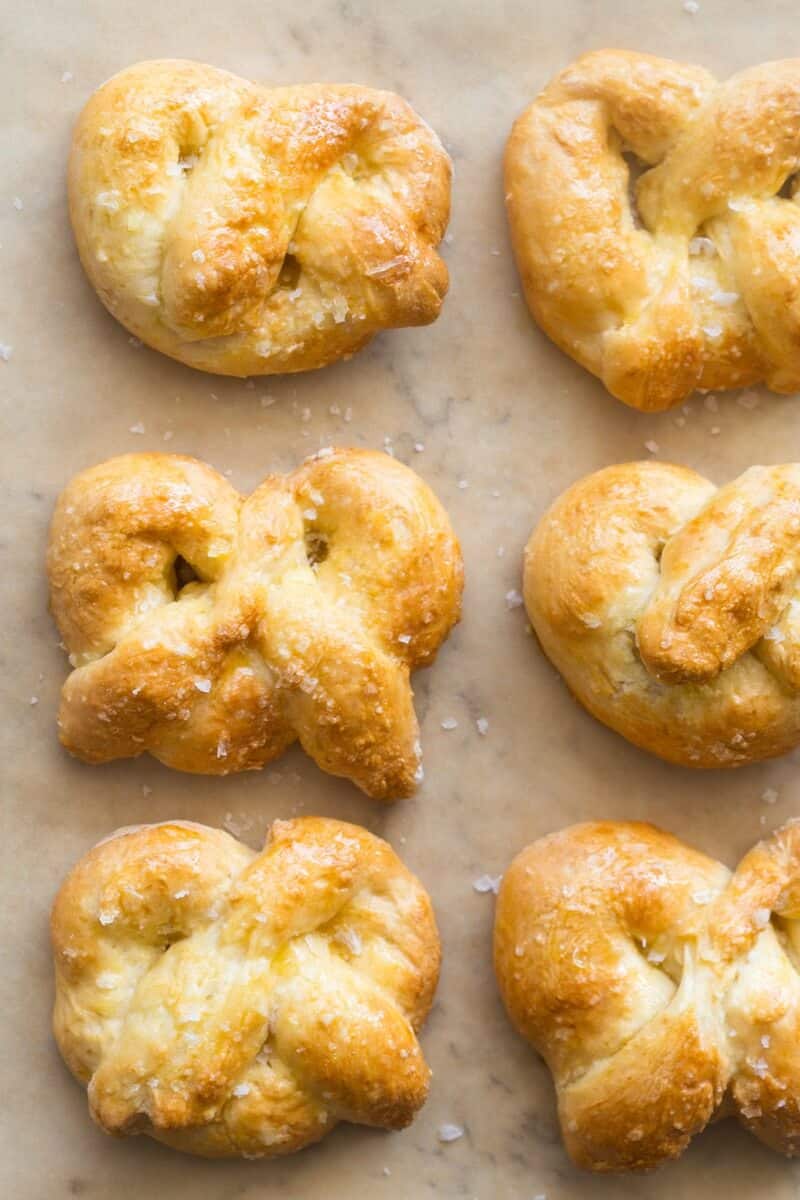 two ingredient soft pretzels