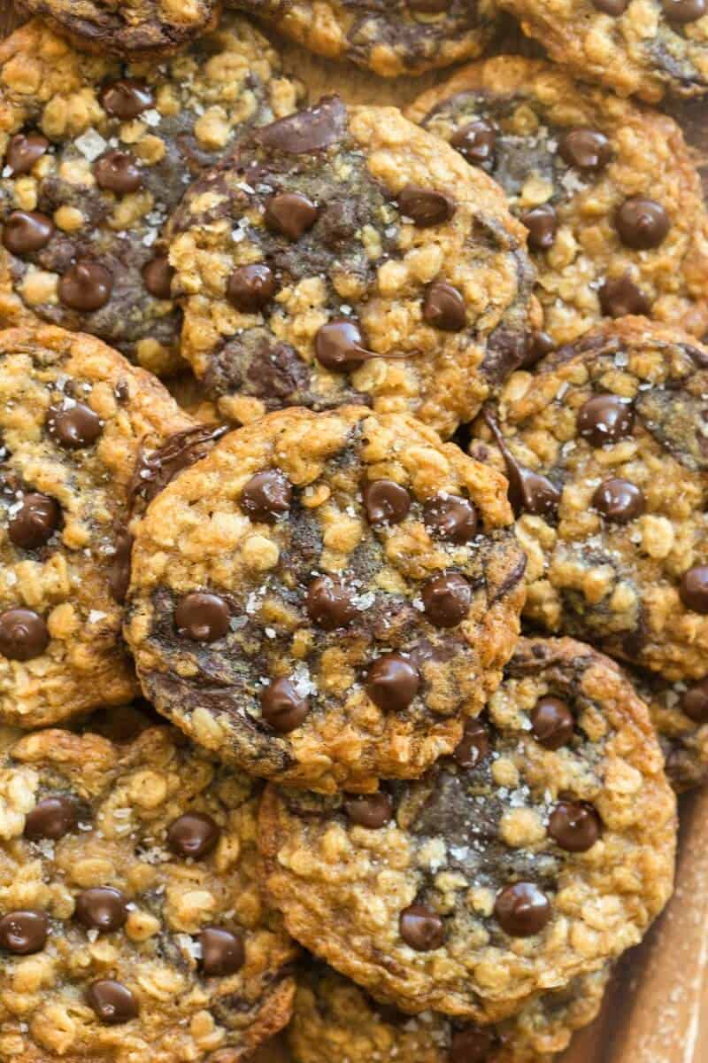 vegan gluten free oatmeal chocolate chip cookies