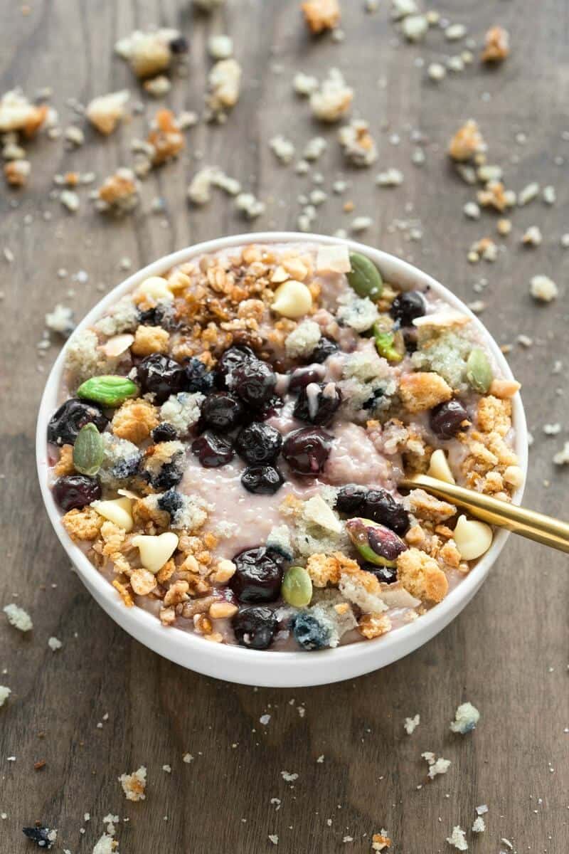 vegan blueberry overnight oats