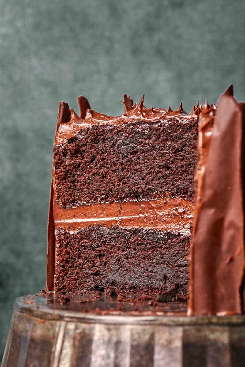 Chocolate Mini Cake (Vegan, No-Bake) - Elavegan