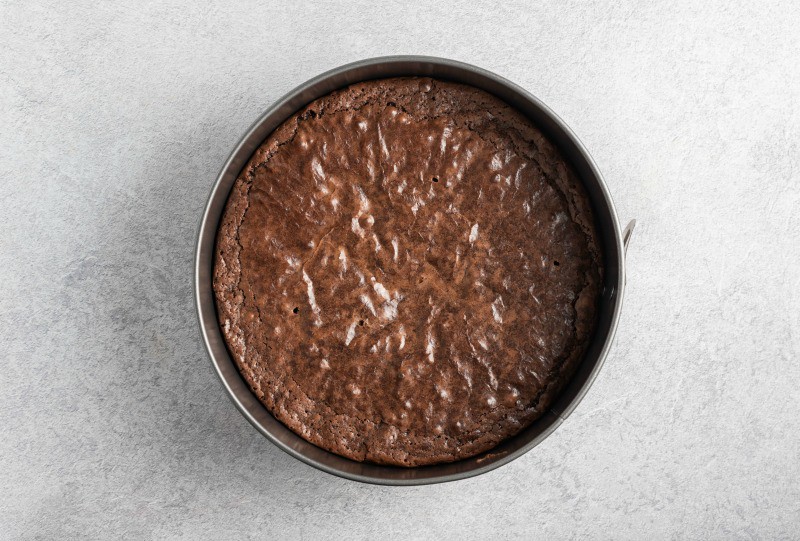 mousse pie brownie base