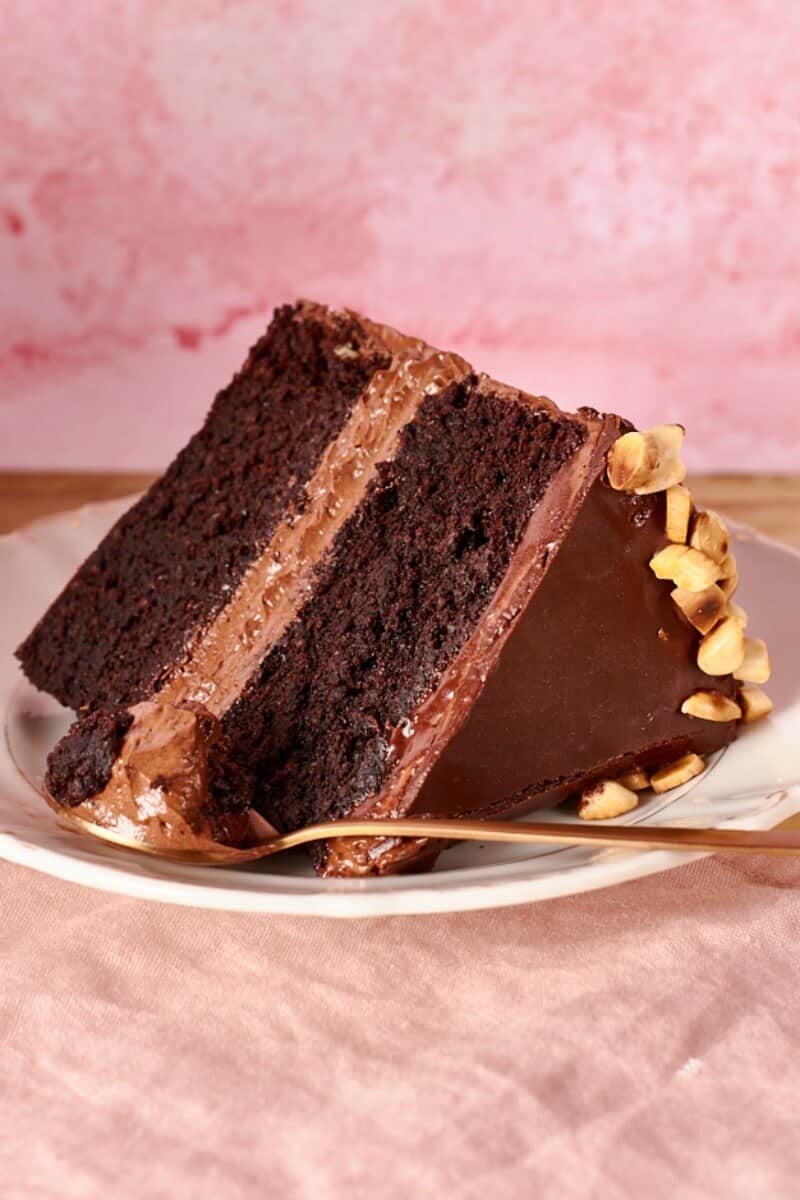 keto chocolate layer cake