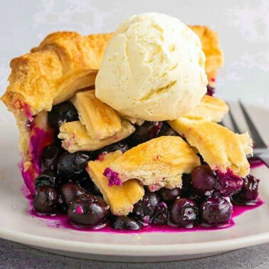 healthy blueberry pie