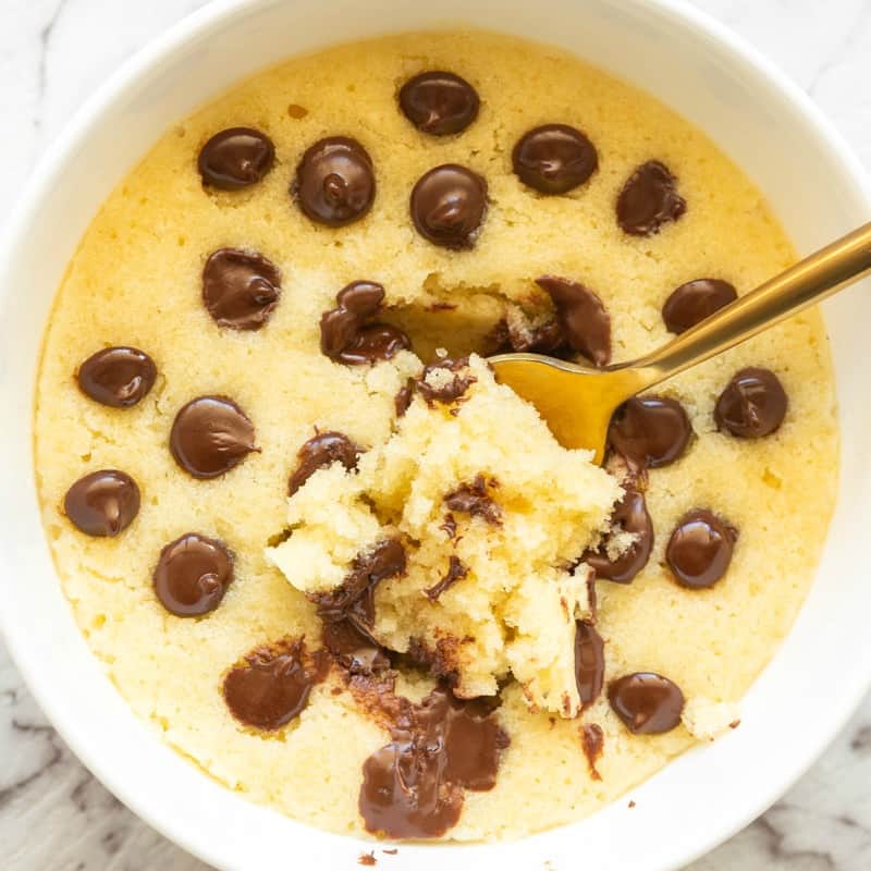 Best Ever Easy Vanilla Mug Cake Recipe with Chocolate Chips