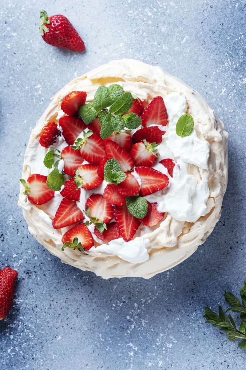 Keto Pavlova {Sugar Free!} - The Big Man's World