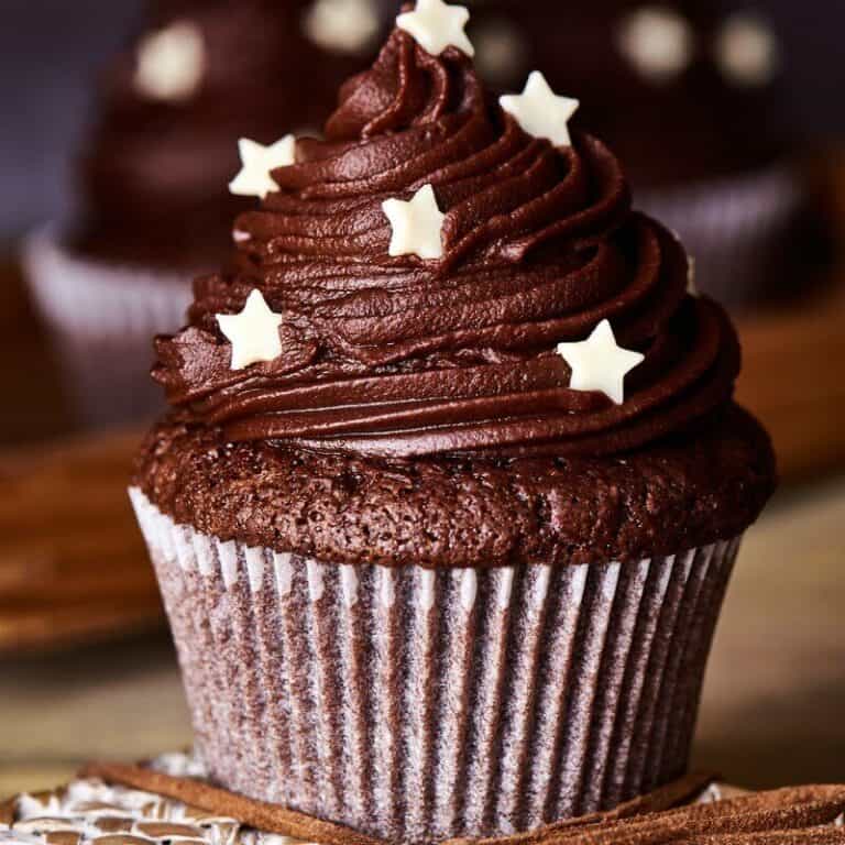 Almond Flour Cupcakes {6 Ingredients} The Big Man's World