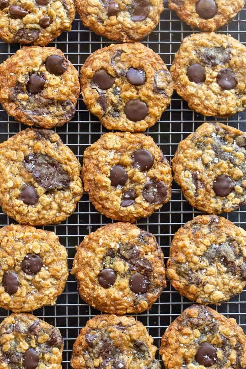 almond flour oatmeal chocolate chip cookies