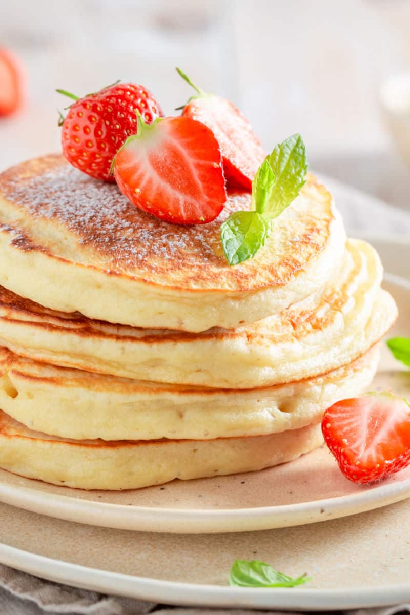 Almond Milk Pancakes- Just 5 Ingredients! - The Big Man's World