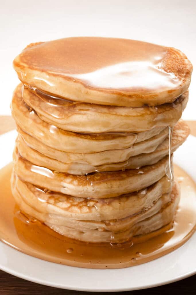 Oat Flour Pancakes (5 Ingredients!) - The Big Man's World