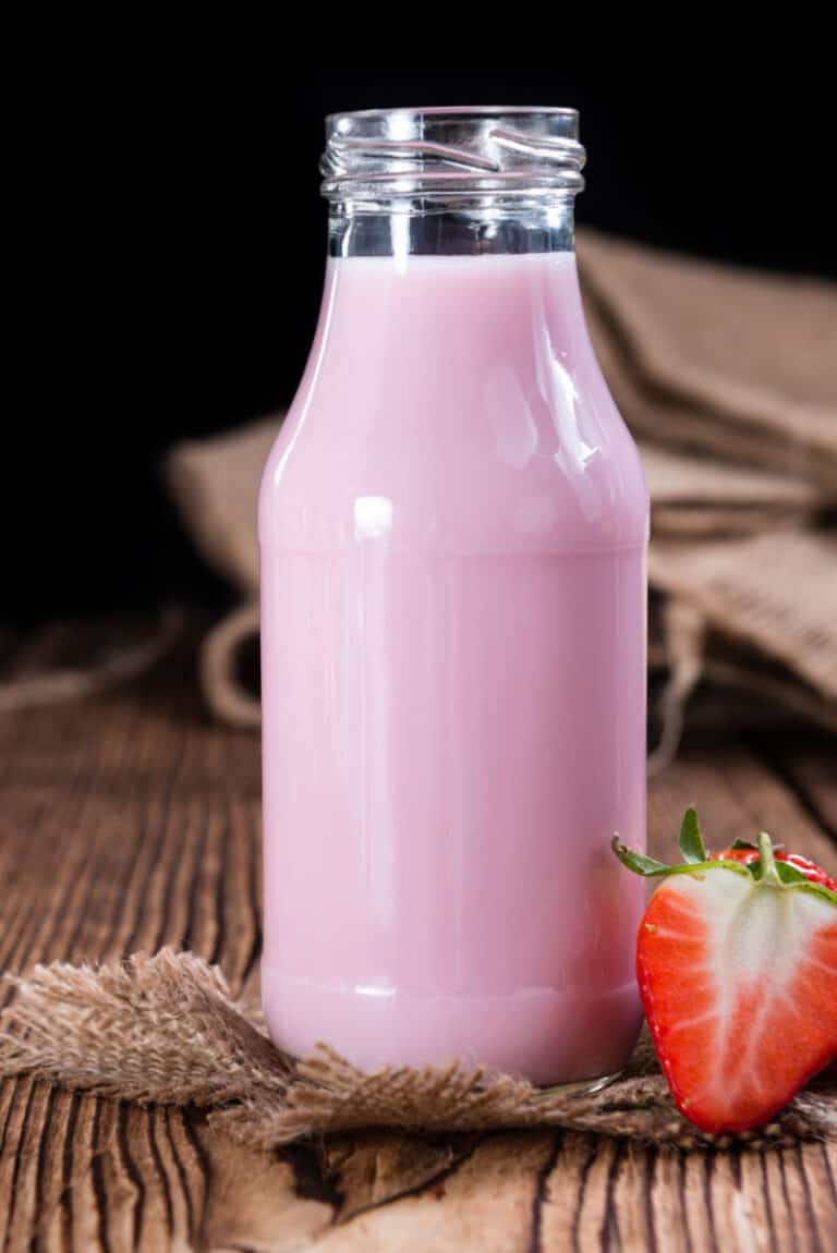 Strawberry Almond Milk- Just 3 ingredients! - The Big Man's World