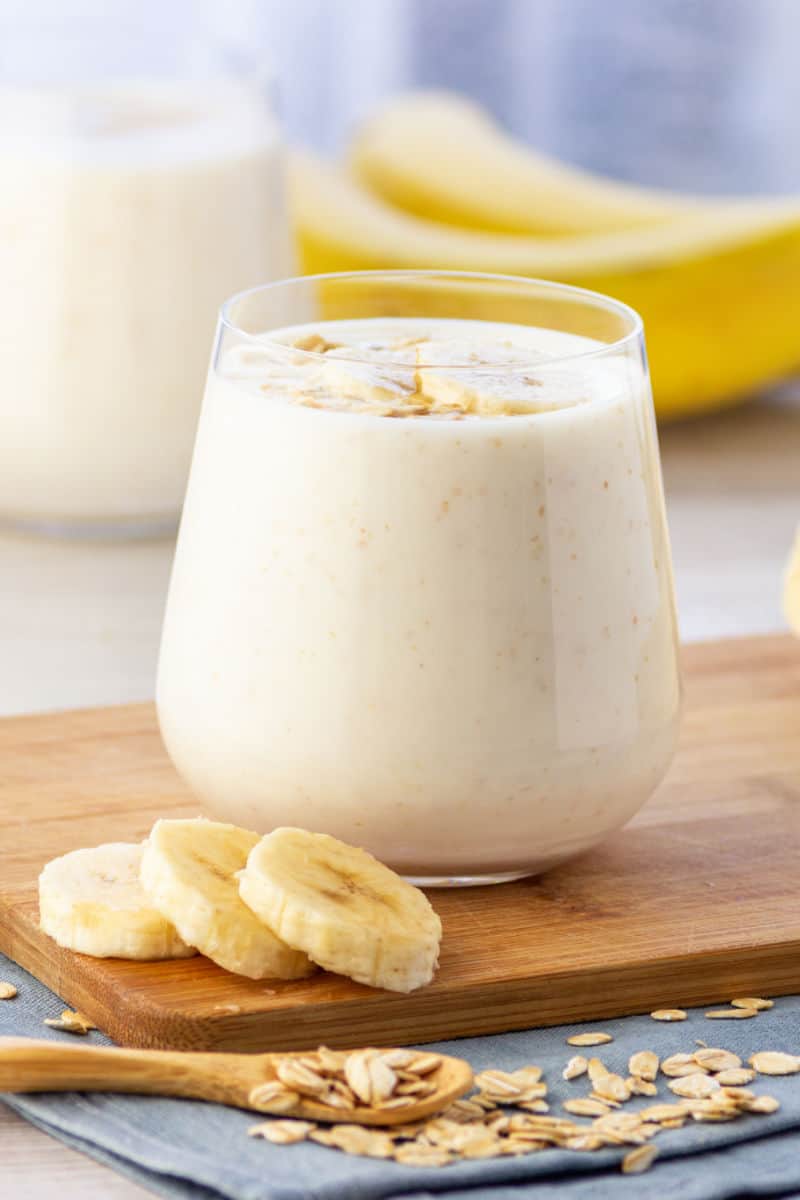 banana oat milk smoothie